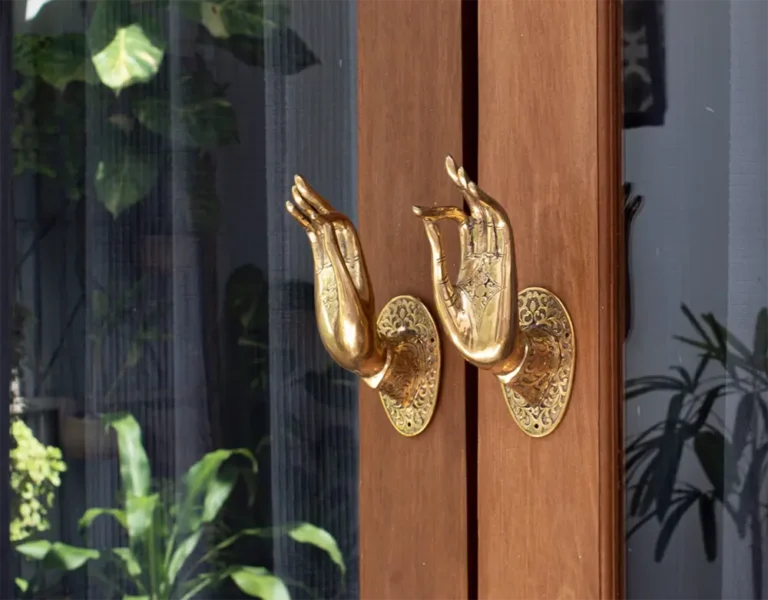 Discover the Charm of Handcrafted Door Knobs for an Enchanting Home Entrance