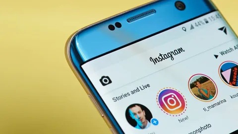 How to Use Hashtags in Instagram Stories to Increase Visibility