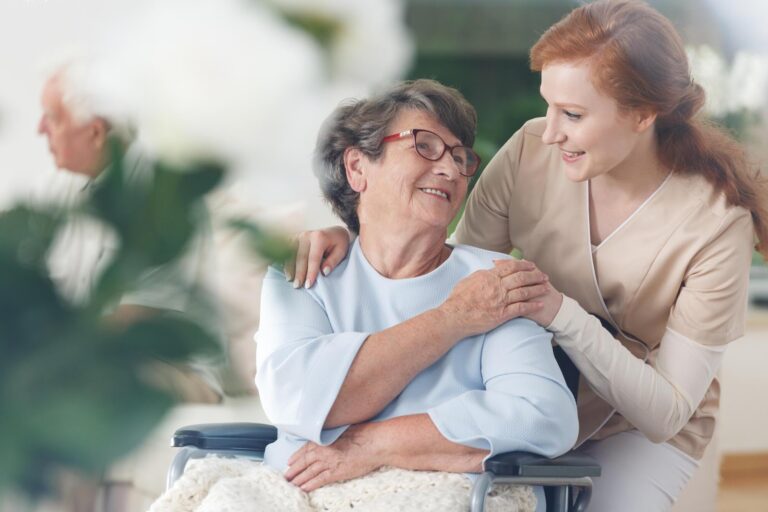 Understanding the Benefits of Convalescent Care for Elderly Loved Ones