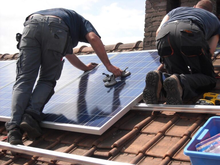 The Vital Steps to Ready Your Old Roof for Solar Panel Installation