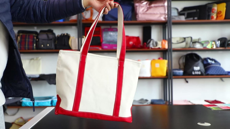 Custom Tote Bags The Perfect mix of Style and Sustainability