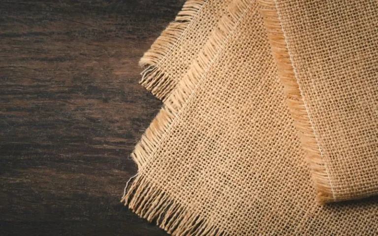 Focusing on the Current Rationales for the Use of Hessian Cloth in Design and Agriculture in Kenya